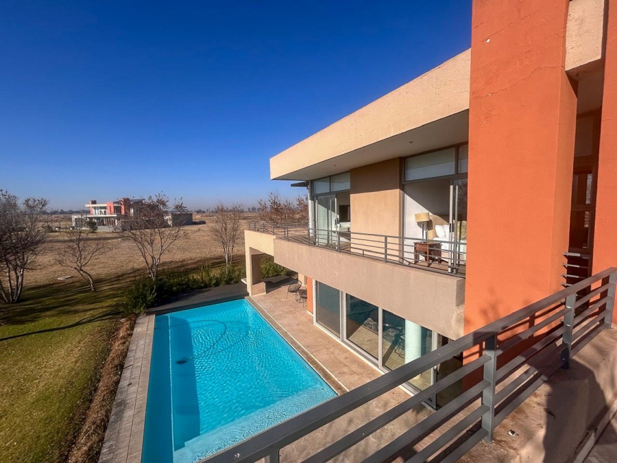 5 Bedroom Property for Sale in Waterford Golf and River Estate Free State